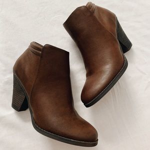 MIA Brown Ankle Boots